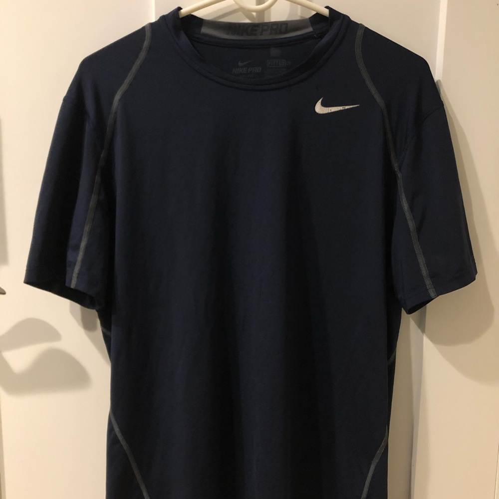 Navy blue dri-fit Nike pro workout shirt!